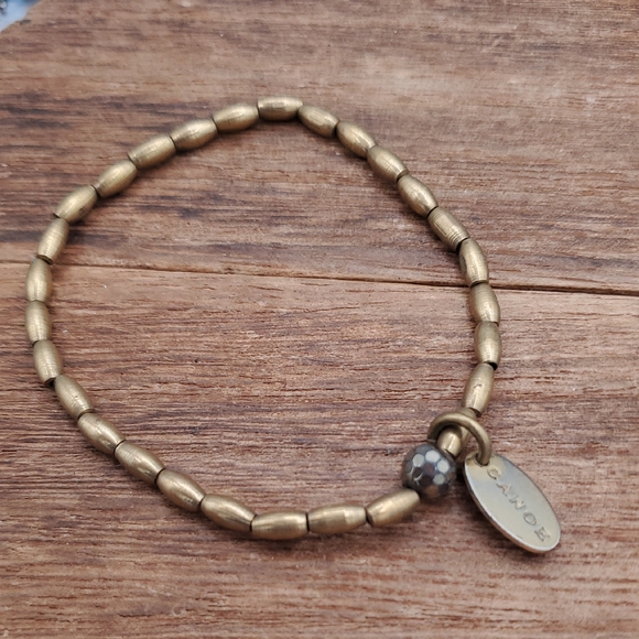 Canoe Gold tone Beaded BraceletB3305